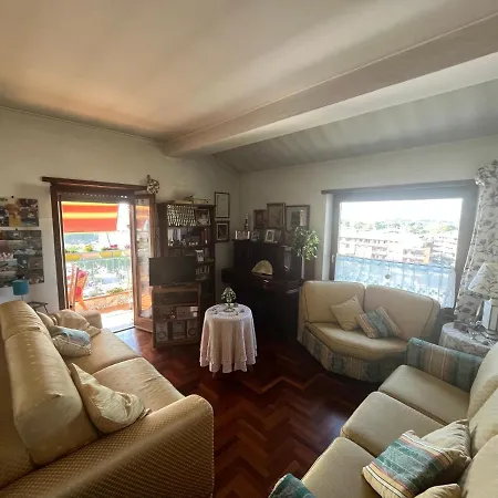 Bellavista Super Fast Wifi アパート